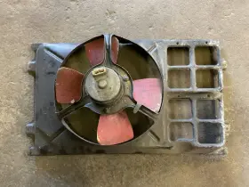 171121205g Volkswagen Rabbit Mk1 Radiator Fan Motor With Shroud 81 82 83 84 Cont