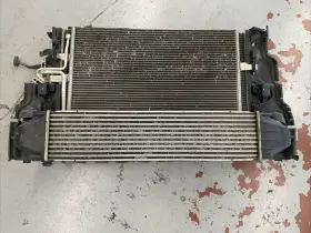 31312729 Volvo 2011-2015 S60 T5 T6 Radiator Cooling Fan Condenser Oil Cooler Assembly Oem