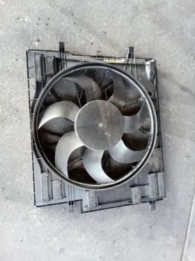 674-10049 Volvo Radiator Fan Motor With Hybrid T8 Eawd Fits 16-19 Xc90 323853 #2