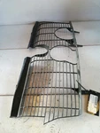 2105030101 Front Grille 575305 Mercedes-benz Clase Bm Berlina 1999. Fixed Price $32.46.