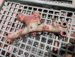 1957 Buick Water Pump Crossover W/thermostat Housing 364 Nailhead V8 1173488. Fixed Price $149.00.
