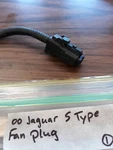 00 Jaguar S-type Radiator Cooling A/c Fan Motor Harness Connector Plug. Fixed Price $14.95.